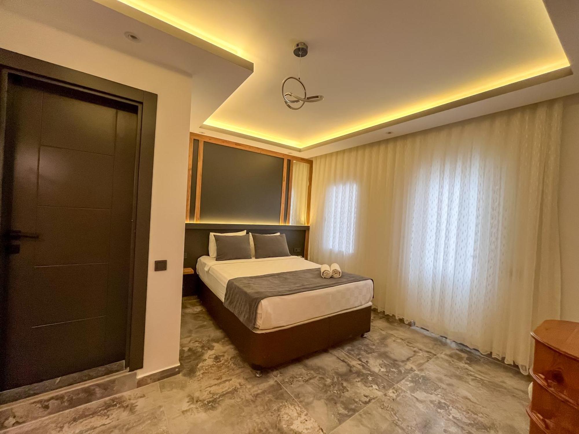 Rain Hotel Kizkalesi Esterno foto