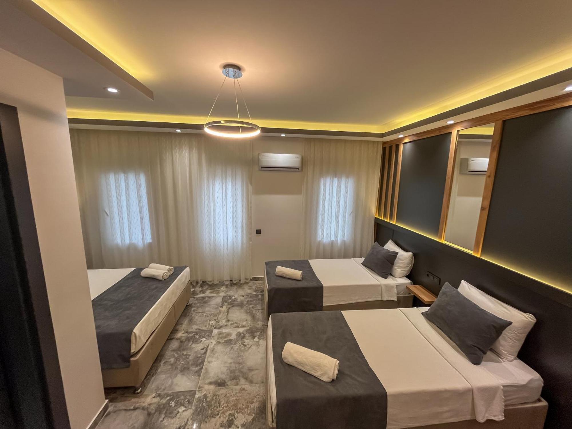 Rain Hotel Kizkalesi Esterno foto